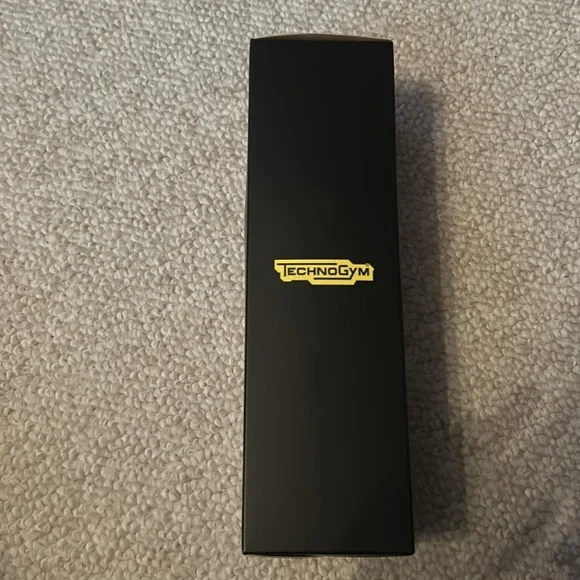 Brand new black thermal water bottle - Picture 2 of 4